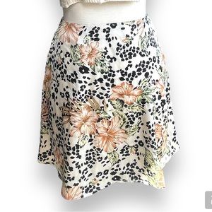 BOGO 🌞 American Threads Hibiscus & Cheetah Print Mini Skirt – Size Small Island